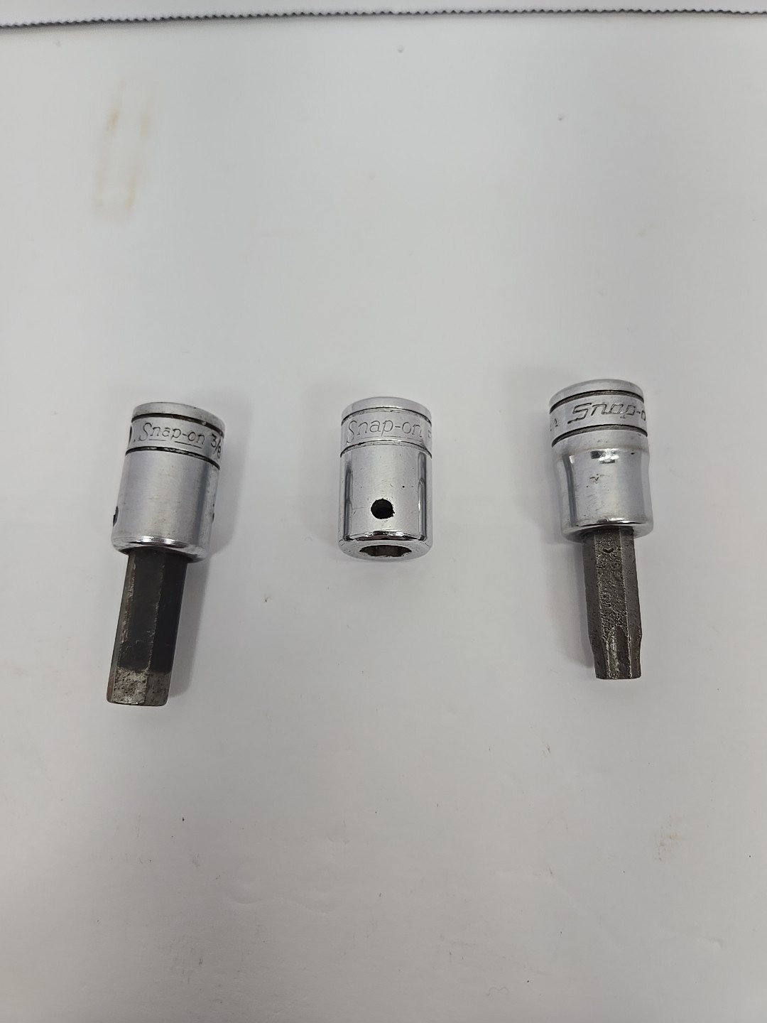 SNAP-ON FA12A 3/8″ BIT, SNAP-ON FR42B SOCKET, & FTX45E TORX BIT. ALL 3/8″ DRIVE