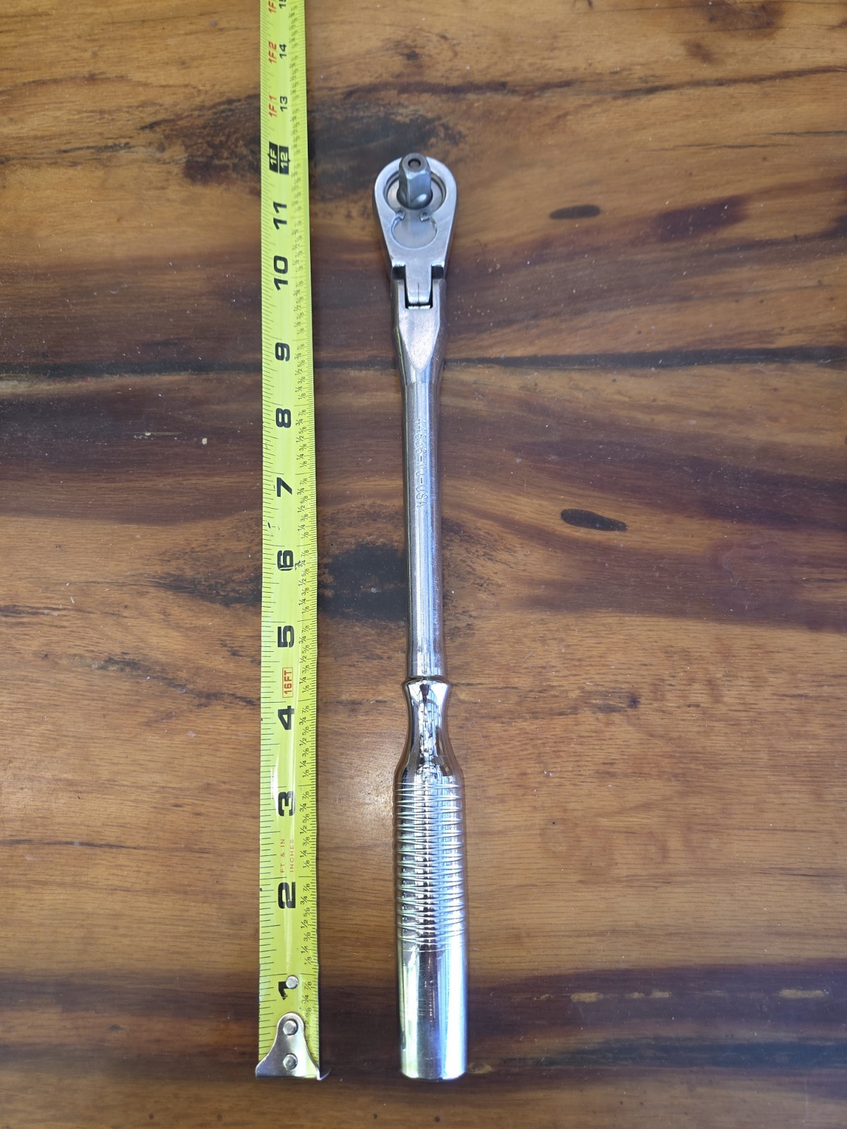 CRAFTSMAN USA – 3/8″ Drive 12″ Long Handle Flex Head Ratchet Ribbed Handle 44836