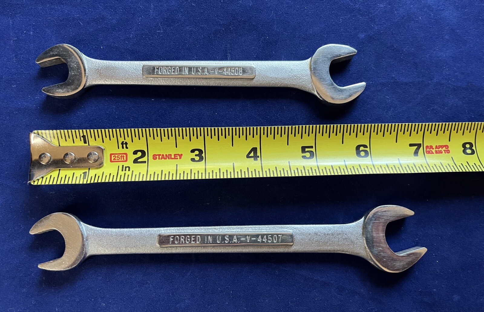 2 Craftsman Tools Open End Wrench 44507 13mm x 15mm 44506 12mm x 14mm V Series