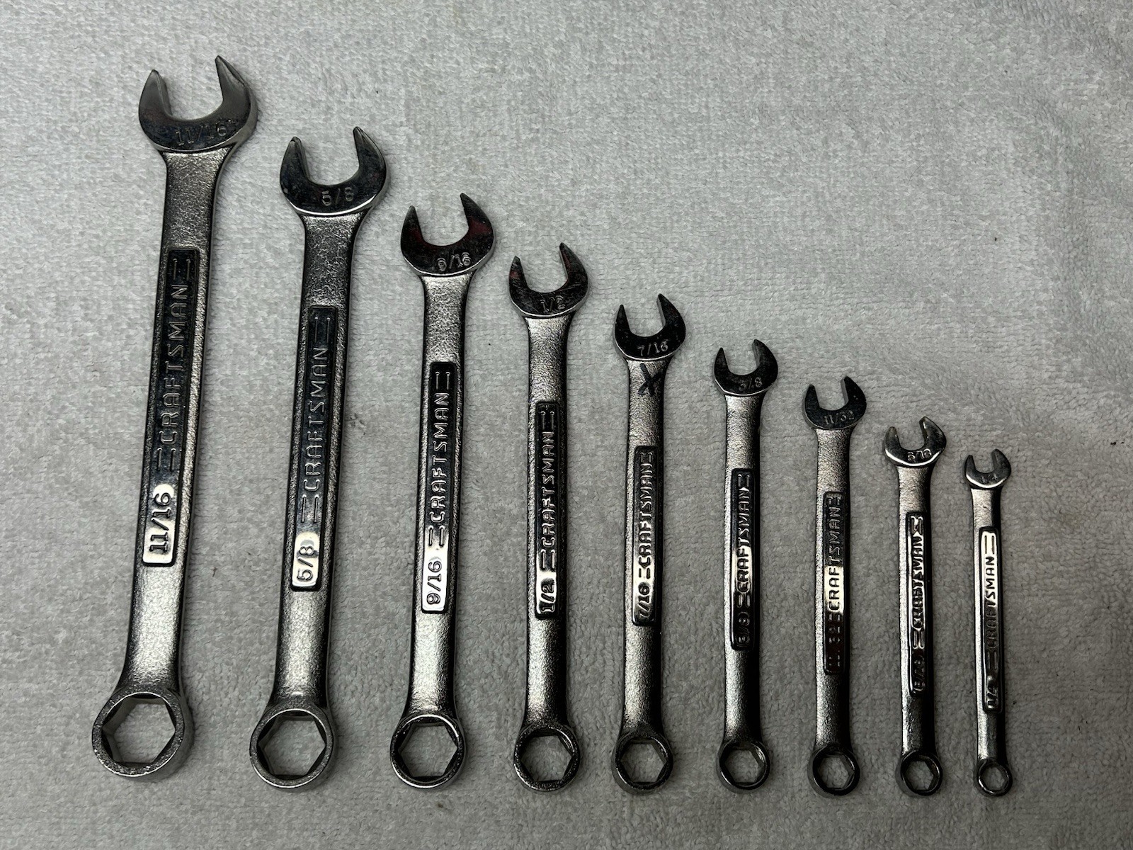 9 pc Craftsman Combination Wrench Set 1/4 5/16 11/32 3/8 7/16 1/2 9/16 5/8 11/16