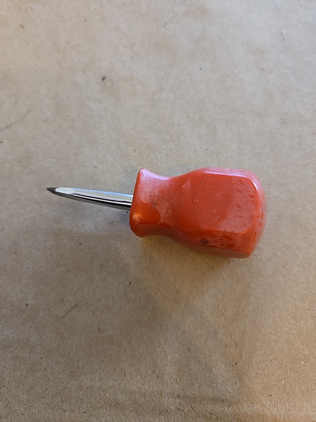 Mac Tools #2 Phillips 1/4″ Flat Tip Stubby Screwdrivers Red Handle P212XA PNR2SA
