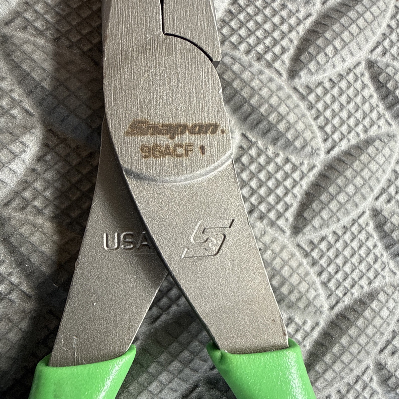 Snap On Tools 96ACFG 8″ Needle Nose Pliers GREEN