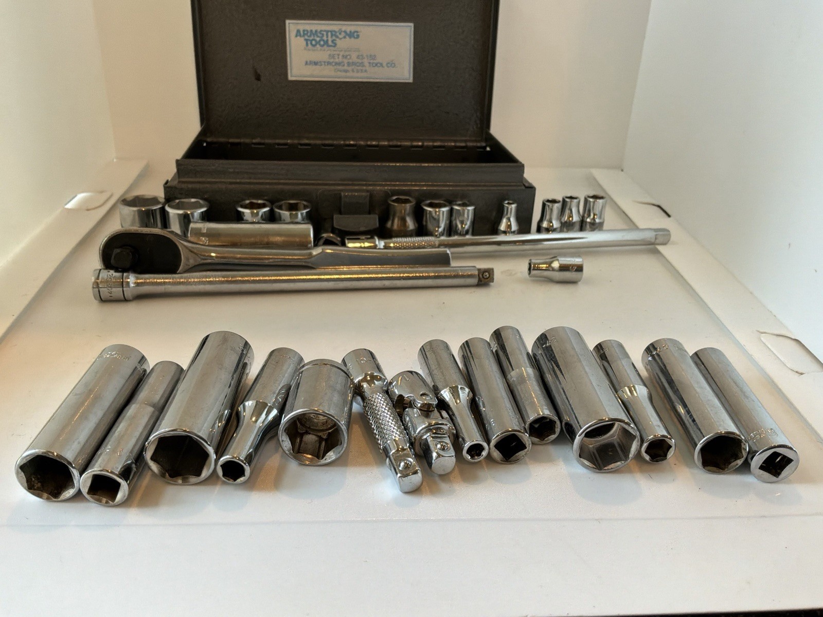 Vintage Armstrong Tools 43-152 Socket Set 1/2” Drive Ratchet USA w/ Case