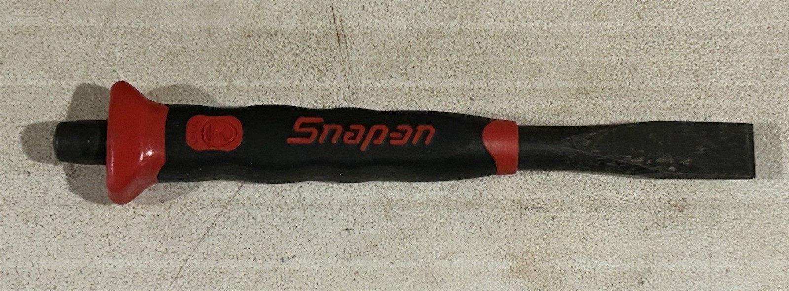 NOS. Snap-on Tools Soft Grip 1/2″ Flat Edge Chisel PCSG816R RED