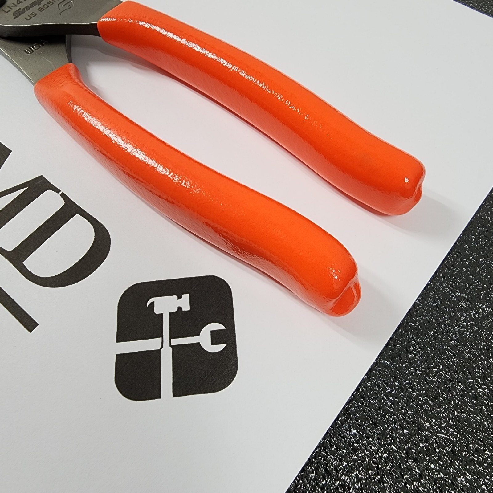 Snap-on Tools USA NEW ORANGE 9″ Talon Grip Long Nose Slip Joint Pliers LN47ACF