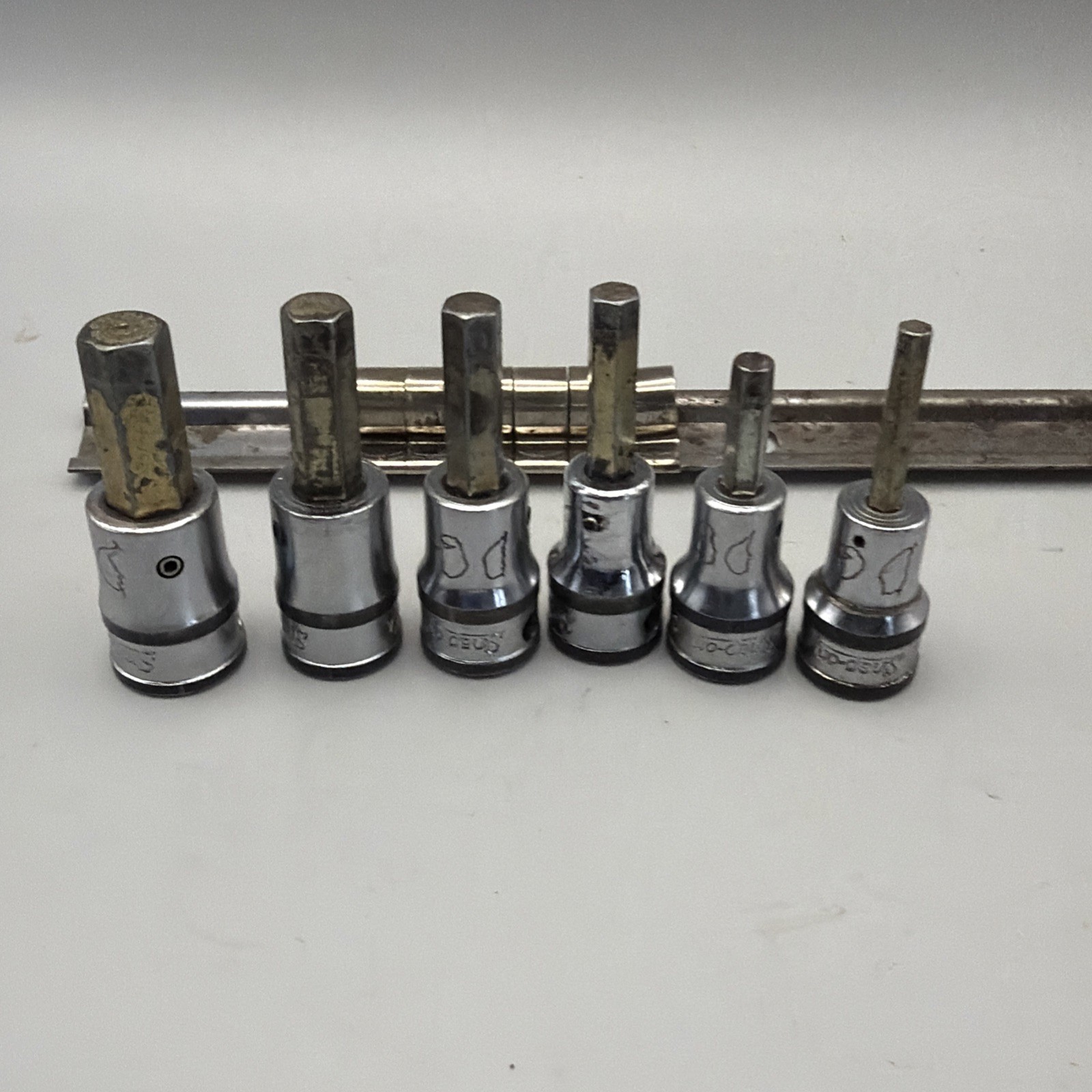 Snap-On 6 Piece Metric Hex Bit Socket Set FAM4A-FAM10B 3/8″ drive