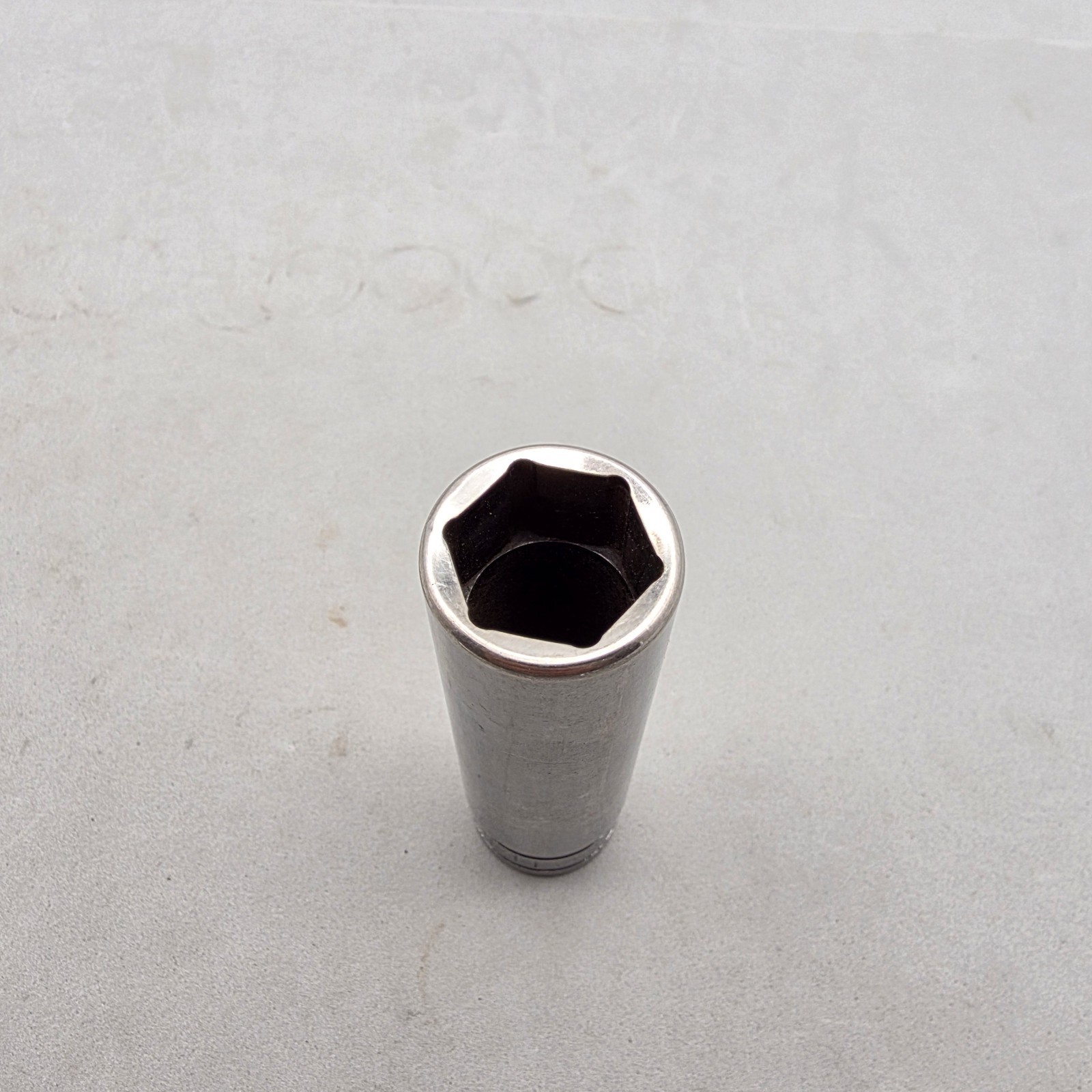 Snap-on Tools 11/16″ TS221 Deep Socket 1/2″ Drive SAE 6 Point Chrome USA