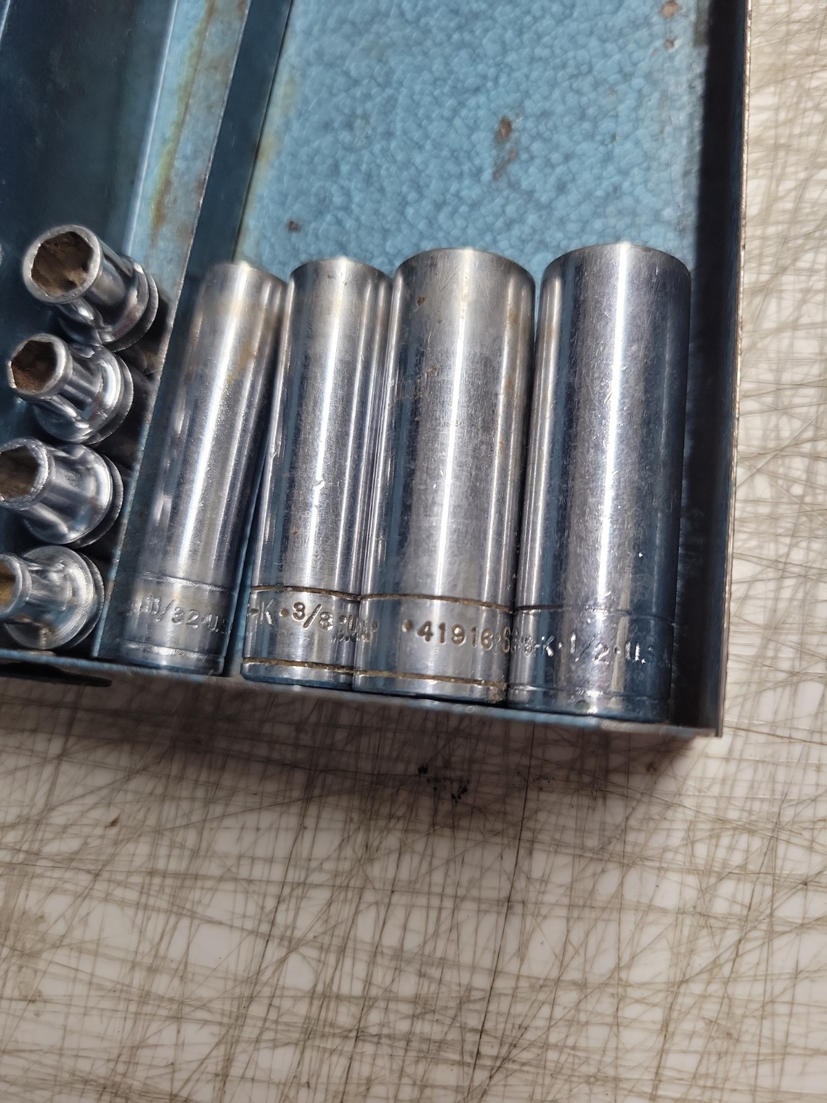 S-K Tools Over 80 S&K 1/4″ 3/8″ 1/2″ Drive Sockets Shallow/Deep, 6/8/12 Point