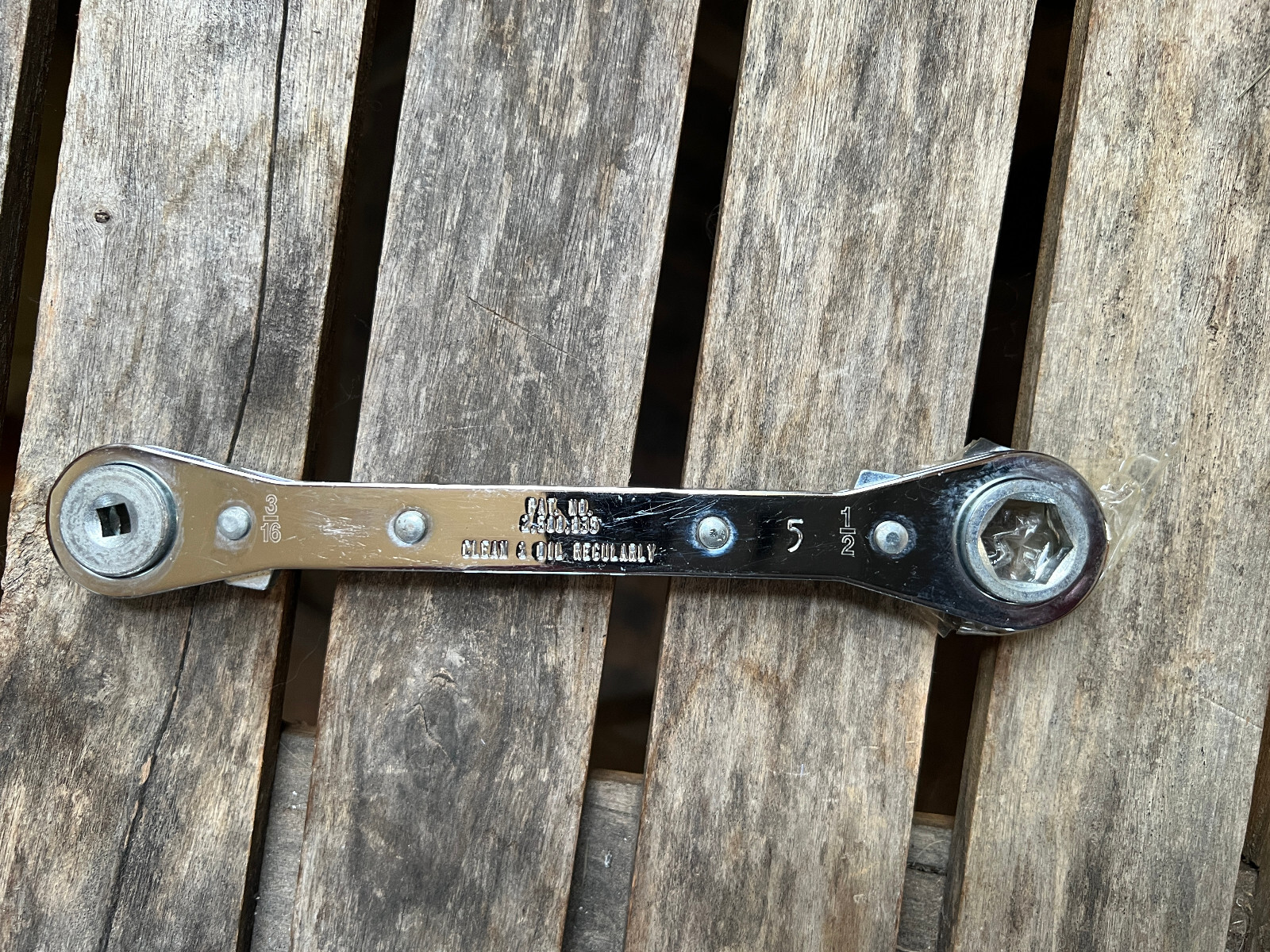 Robinair 10559 Ratchet Wrench 3/16 & 1/4 pt & 9/16 & 1/2 6 pt Made by Langline