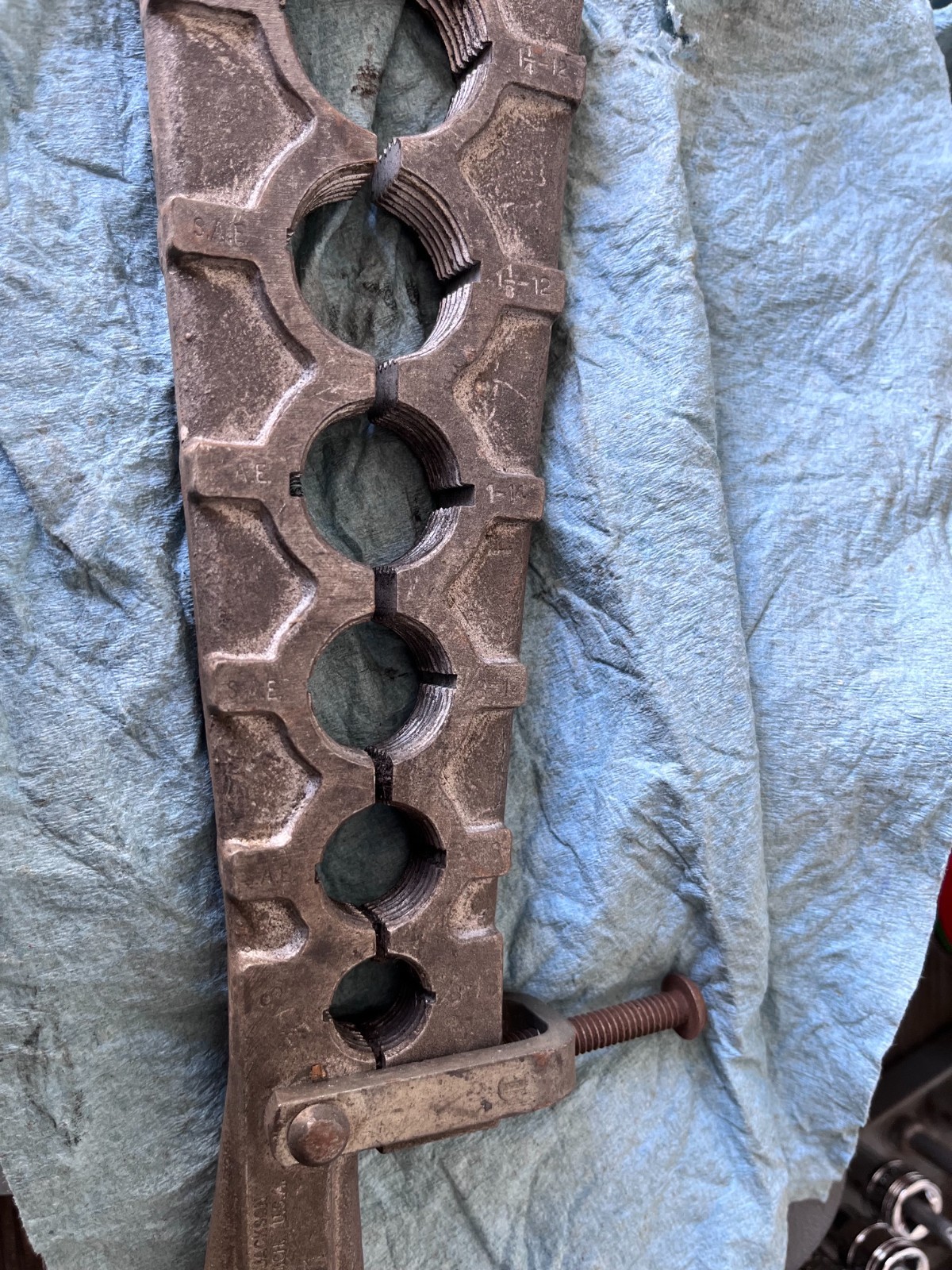 Vintage Handheld Axle Thread Chaser or Rethreader 6 Sizes