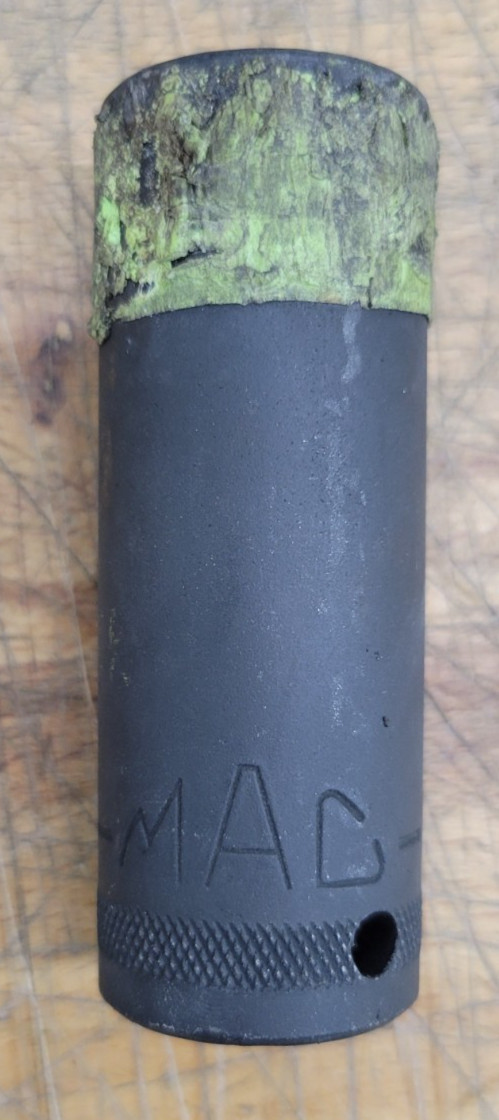Mac-Tools SVDPM166BRPT 16 Pc 1/2″ Dr 6pt Metric Deep Impact Socket Set – USED