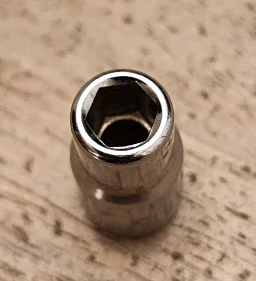 Craftsman USA 6mm Socket 6 Point 1/4″ Drive EE 43502