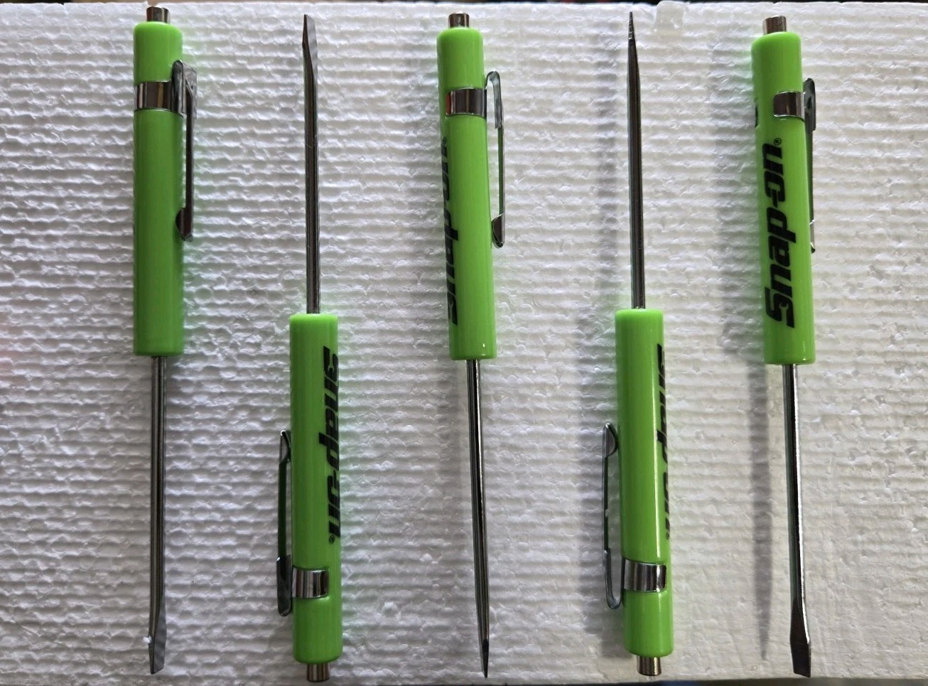 5X Snap on tools screwdrivers per order Green pocket Promo magnet end NEW!!!!!!!
