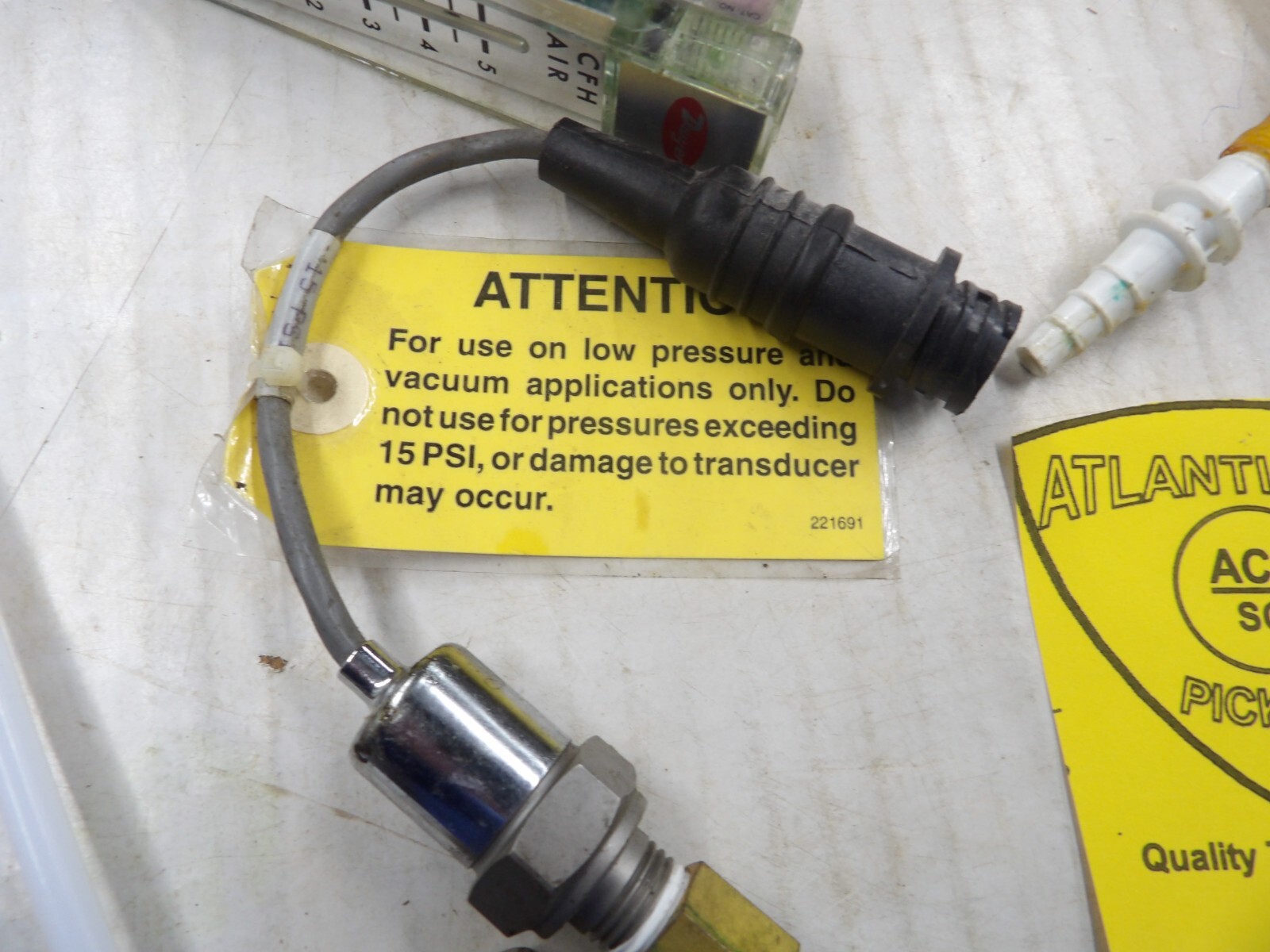 DWYER TOOL 1-5 SCFH AIR RMA SERIES FLOW Adapters-As Shown in Pictures