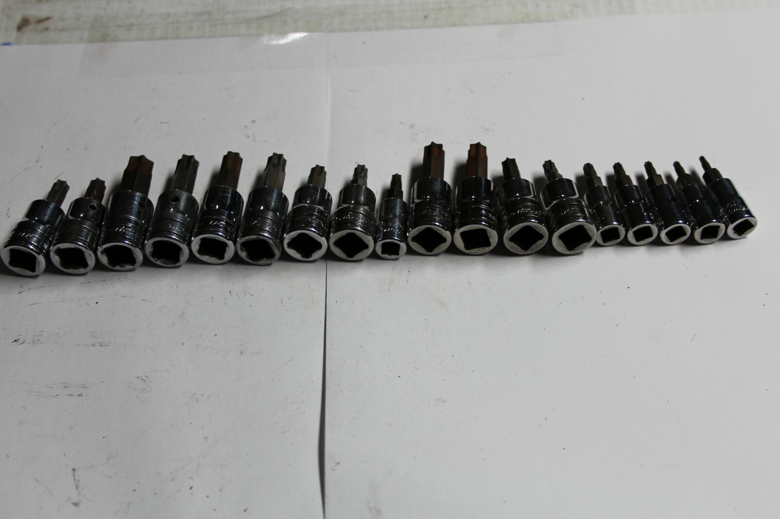 SNAP-ON TOOLS 1/4″ 3/8″ DRIVE TORX Tamper-Resistant Socket Driver LOT 18pcs USA