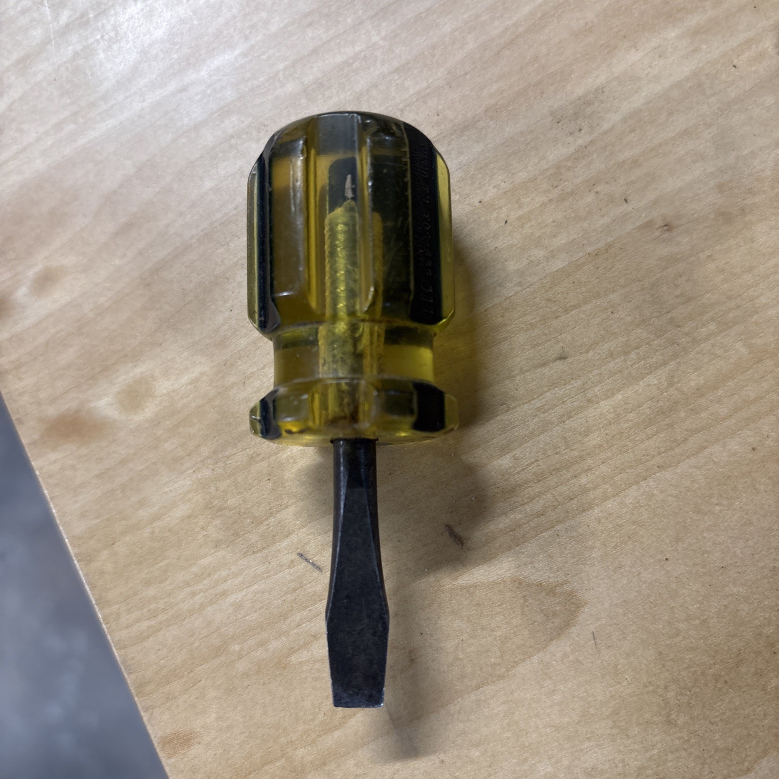 VERY RARE International Harvester Stubby Flat Blade Screwdriver 999-501 R1 USA