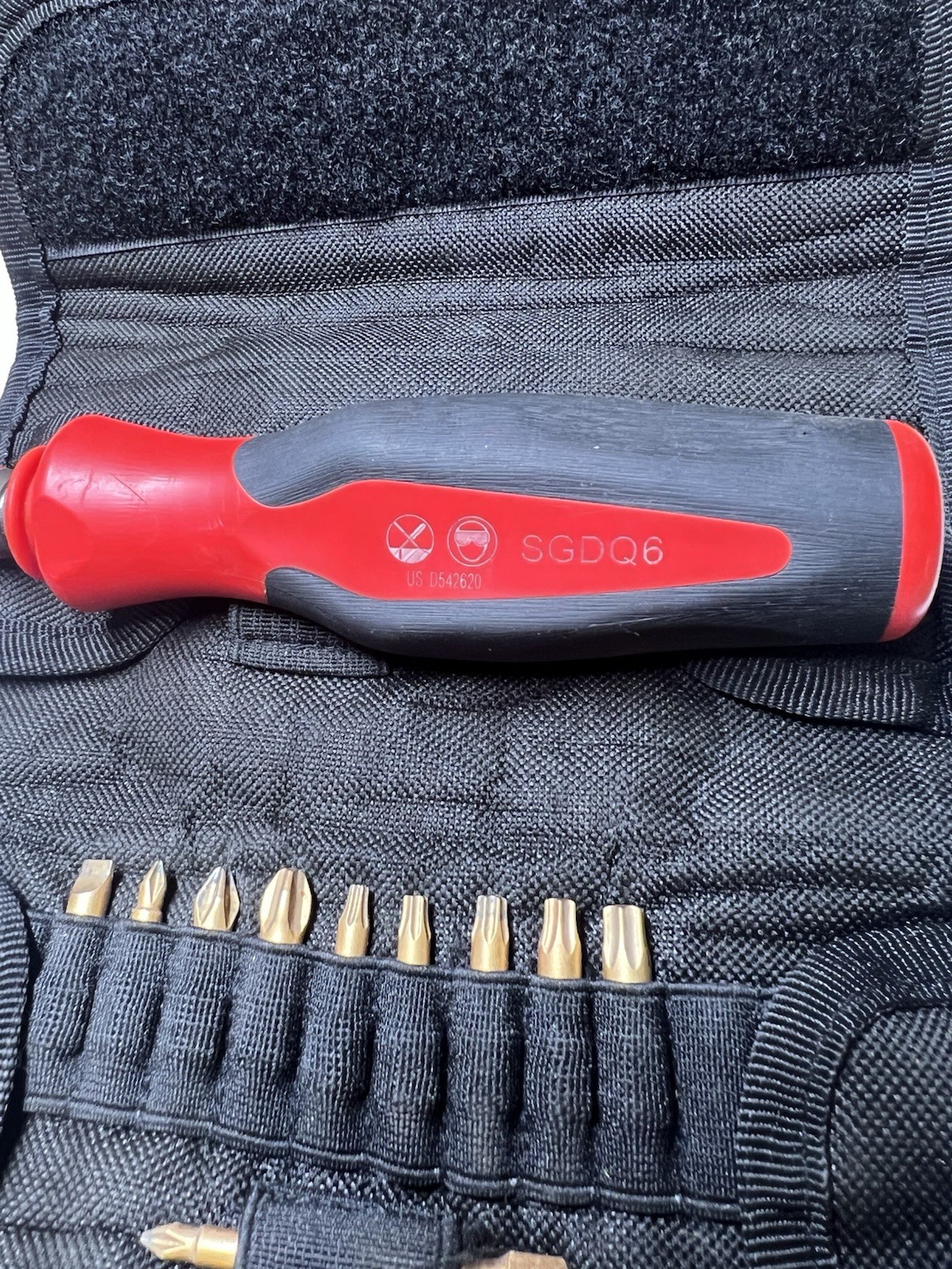 Snap-on SGDQ6 Spring Loaded Extending Screwdriver With Multi Bit Set And Case