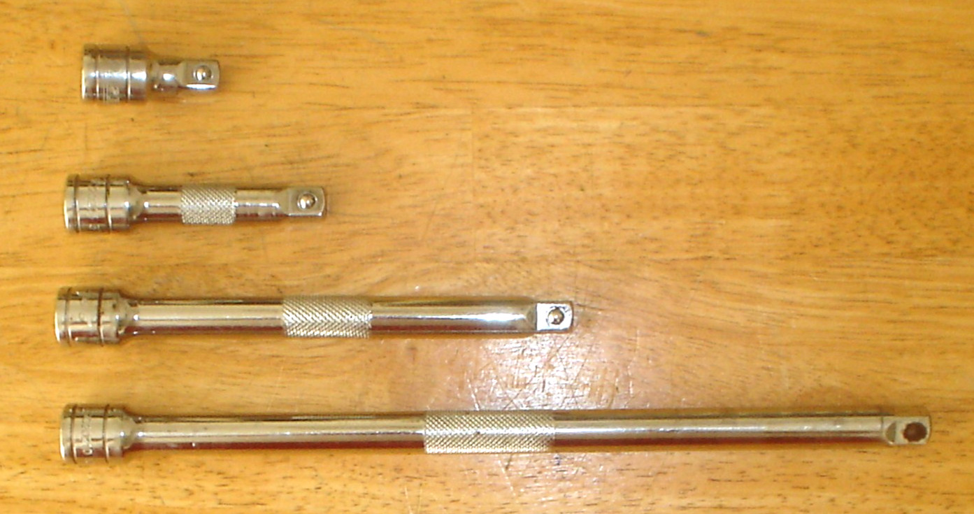 Case IH International 4-Piece 3/8″ Drive Knurled Socket Extension Set Nice!!