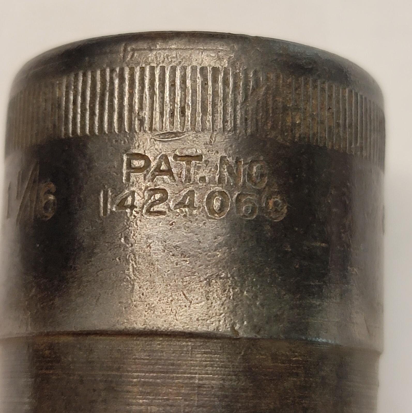 SNAP ON DH-340 SOCKET 12 POINT 1-1/16″ RARE 5/8″ DRIVE PAT # 1424060 / 1930’S