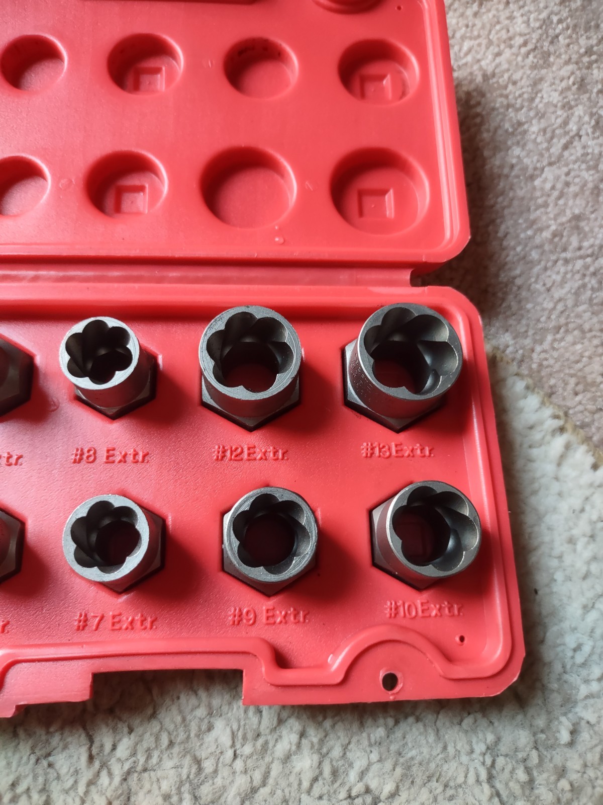 Craftsman USA 11 Piece Bolt-Out Damaged Bolt/Nut Remover Extractor Set Complete