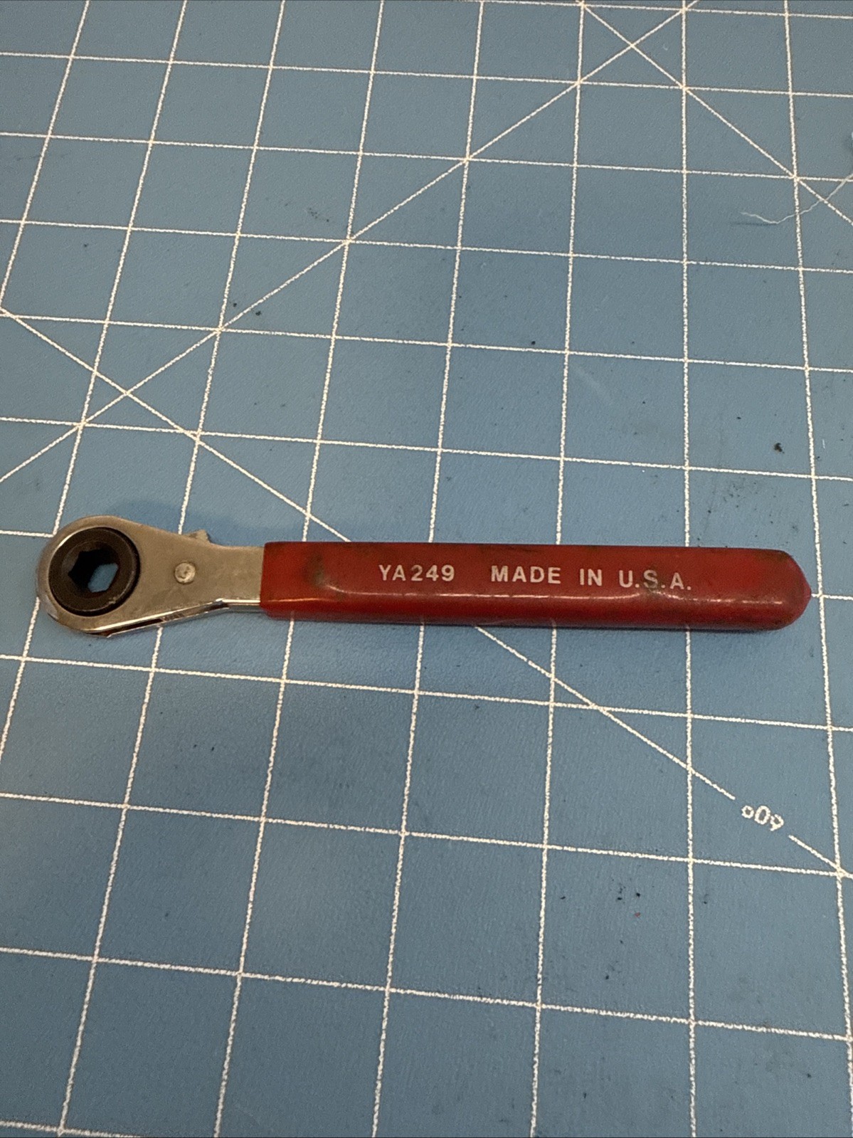 Blue Point YA249 short handle 5/16″ reversible 6pt ratchet wrench for GM battery