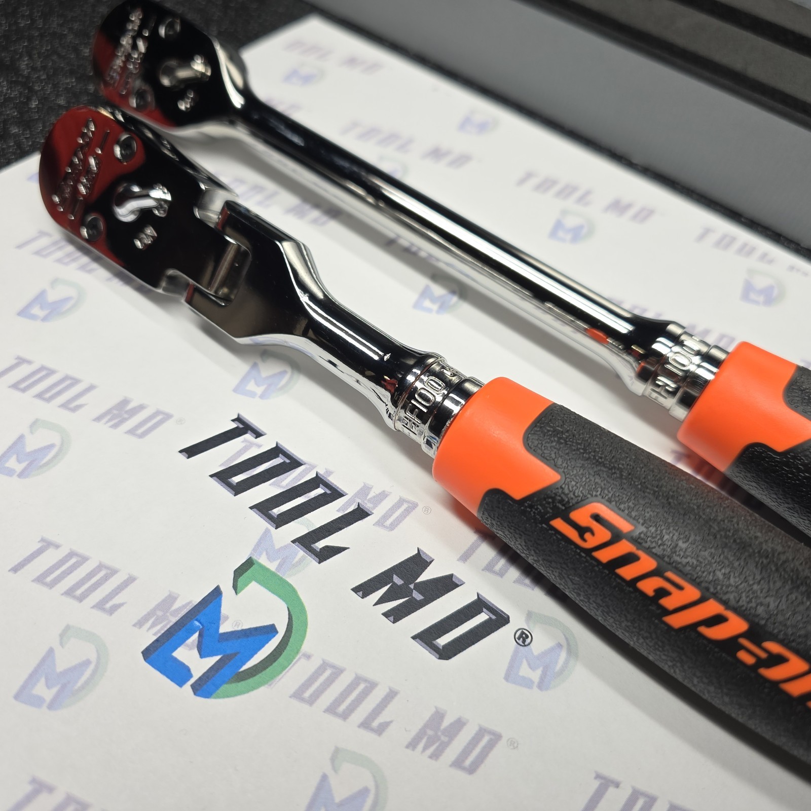 Snap-on Tools USA ELECTRIC ORANGE 2pc 3/8″ Drive 100 Tooth Cynergy Ratchet Set