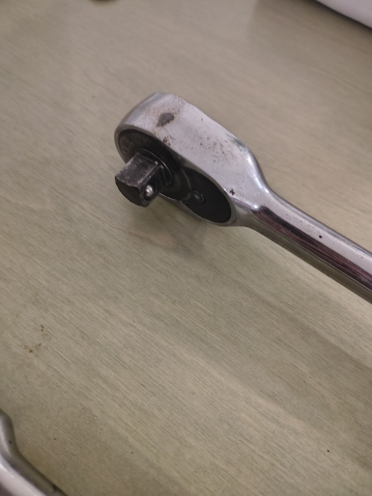 Snap-On Tools SL715 1/2″ Drive Heavy Duty Long Ratchet And SN18A Breaker Bar