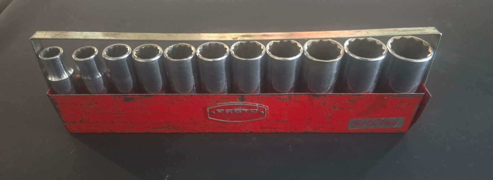 Proto 5300A – Complete 11‑Piece Socket Set – 1/2″ to 1‑1/8″ – USA Made – Red Hol