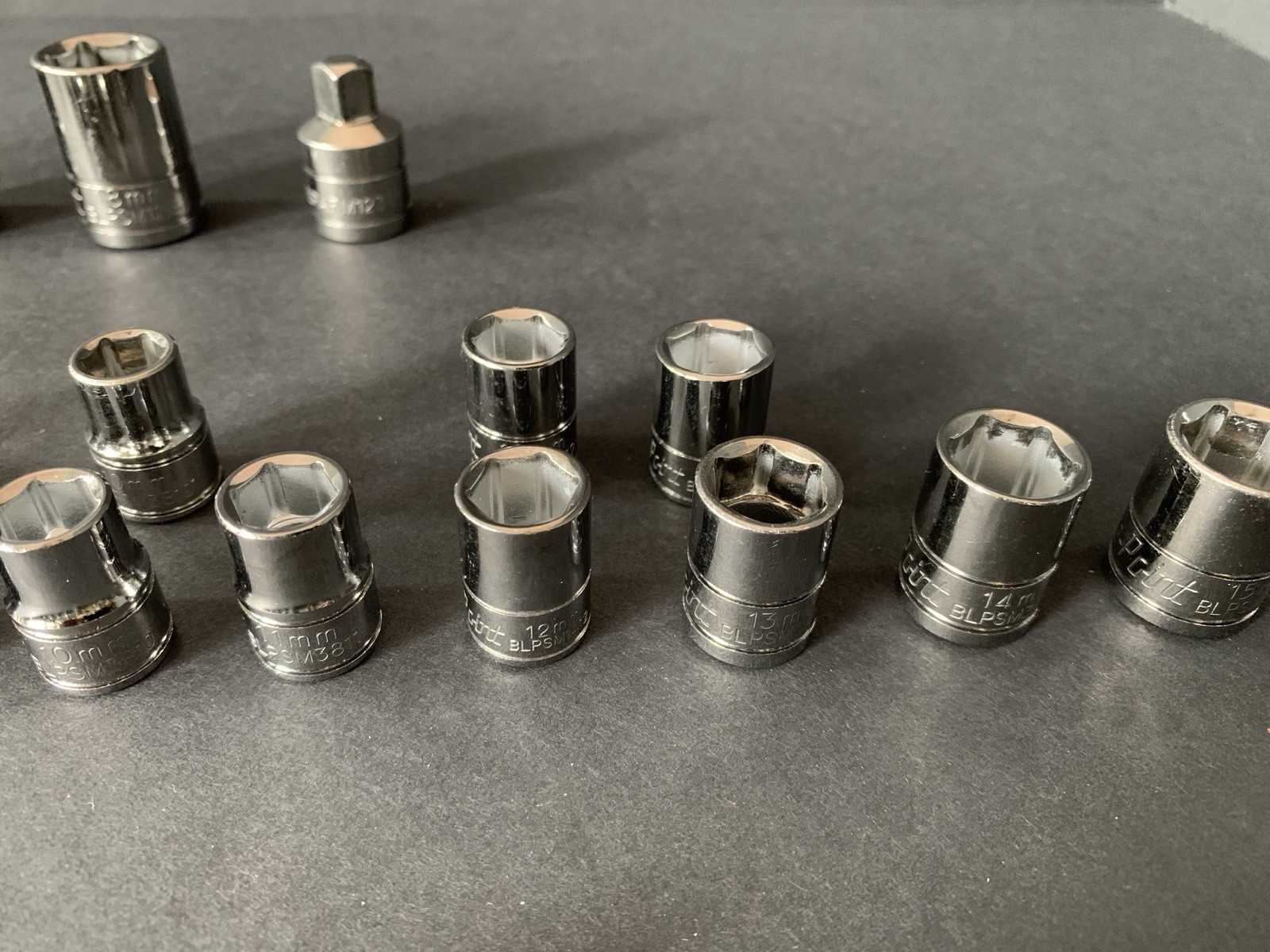 Blue-Point (by Snap-on) 73-Pc SURPLUS MIXED Socket & Bit Lot 1/4″ 3/8″ 1/2″ READ