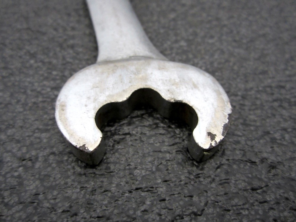 Vintage New Britain 5/8″ x 3/4″ Nut Master Open End Wrench NDF-522 USA