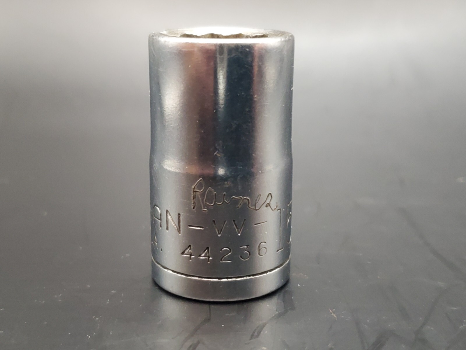 Craftsman USA 15mm 12 Point 1/2″ Drive Shallow Socket 44236 -VV- Series.