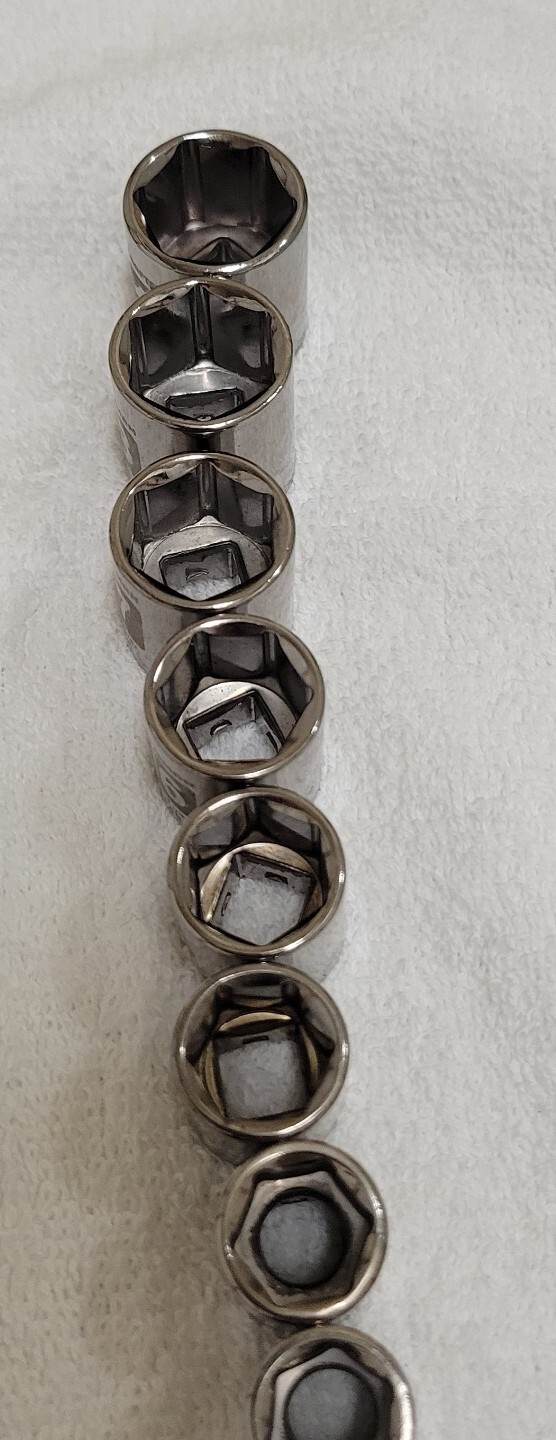Craftsman 3/8″ Dr Metric Shallow Socket Set laser-etched 6-Point 14-pcs 6mm-19mm