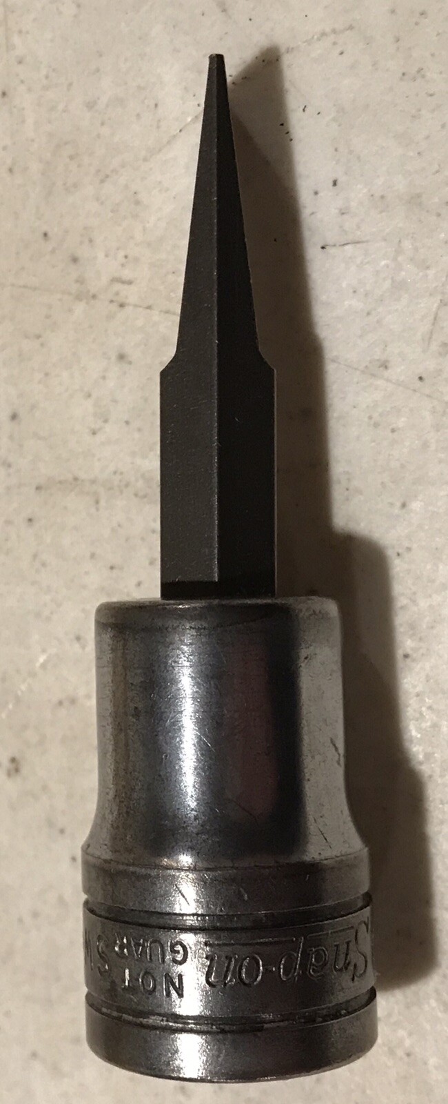 VINTAGE SNAP ON 1/2″ DRIVE FLAT TIP SOCKET DRIVER SW-284