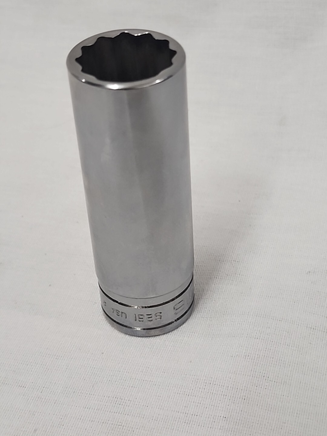 Preowned Snap-On 1/2″ Drive 12-Point SAE 13/16″ Flank Drive Deep Socket S261