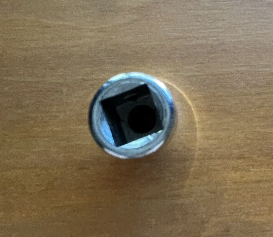 Snap-On FS081 3/8″ Drive 6 Pt 1/4″ SAE Socket USA