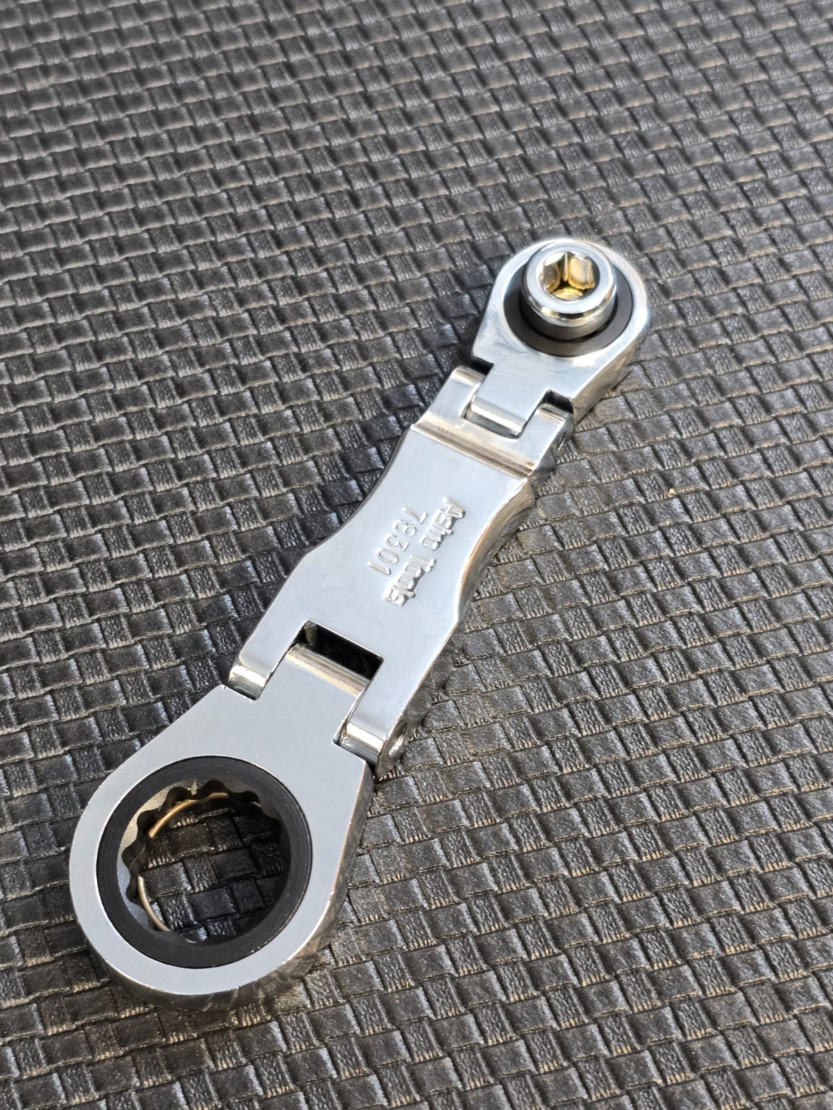 Astro Tools Stubby Nano Socket Double Flex Ratcheting Wrench 11mm 17mm hex 78301