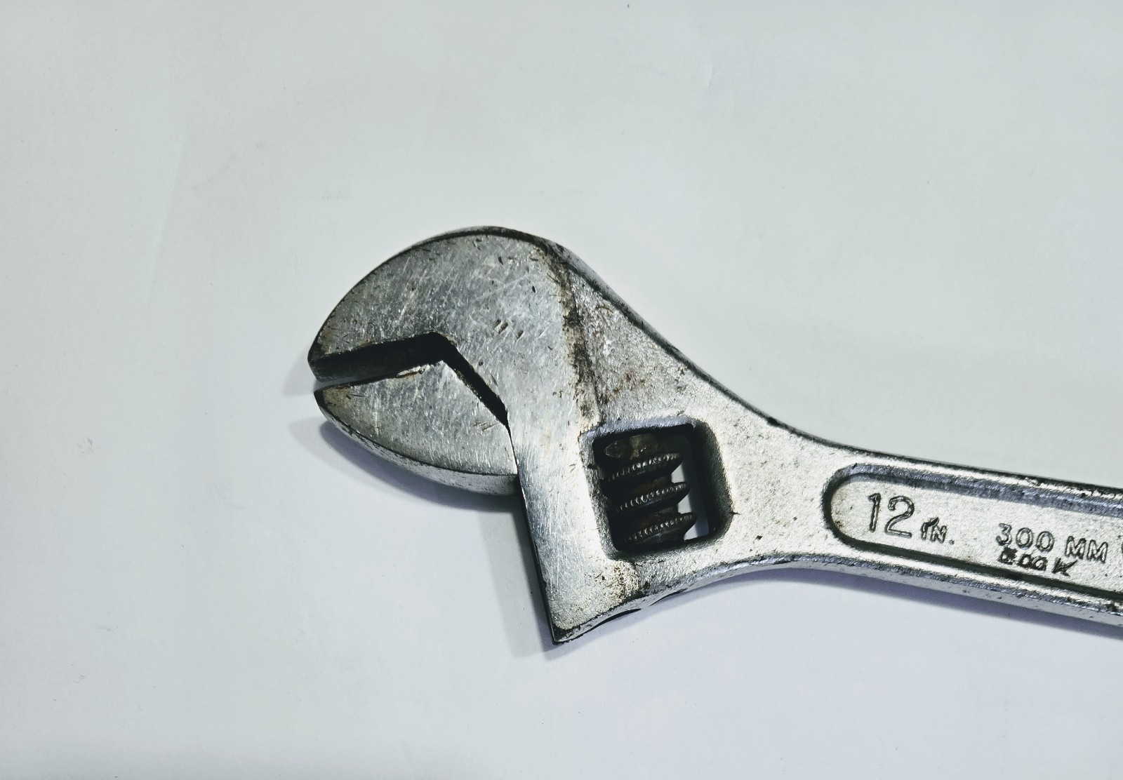 Vintage Diamond Tool USA 12″ 300 MM Adjustable Wrench Diamalloy Horseshoe Etch