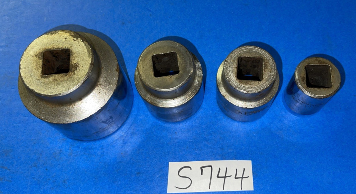 PROTO TOOLS 4 PIECE 3/4 DRIVE SAE. CHROME SOCKETS 15/16, 1-1/2, 1-5/8, 2-1/4