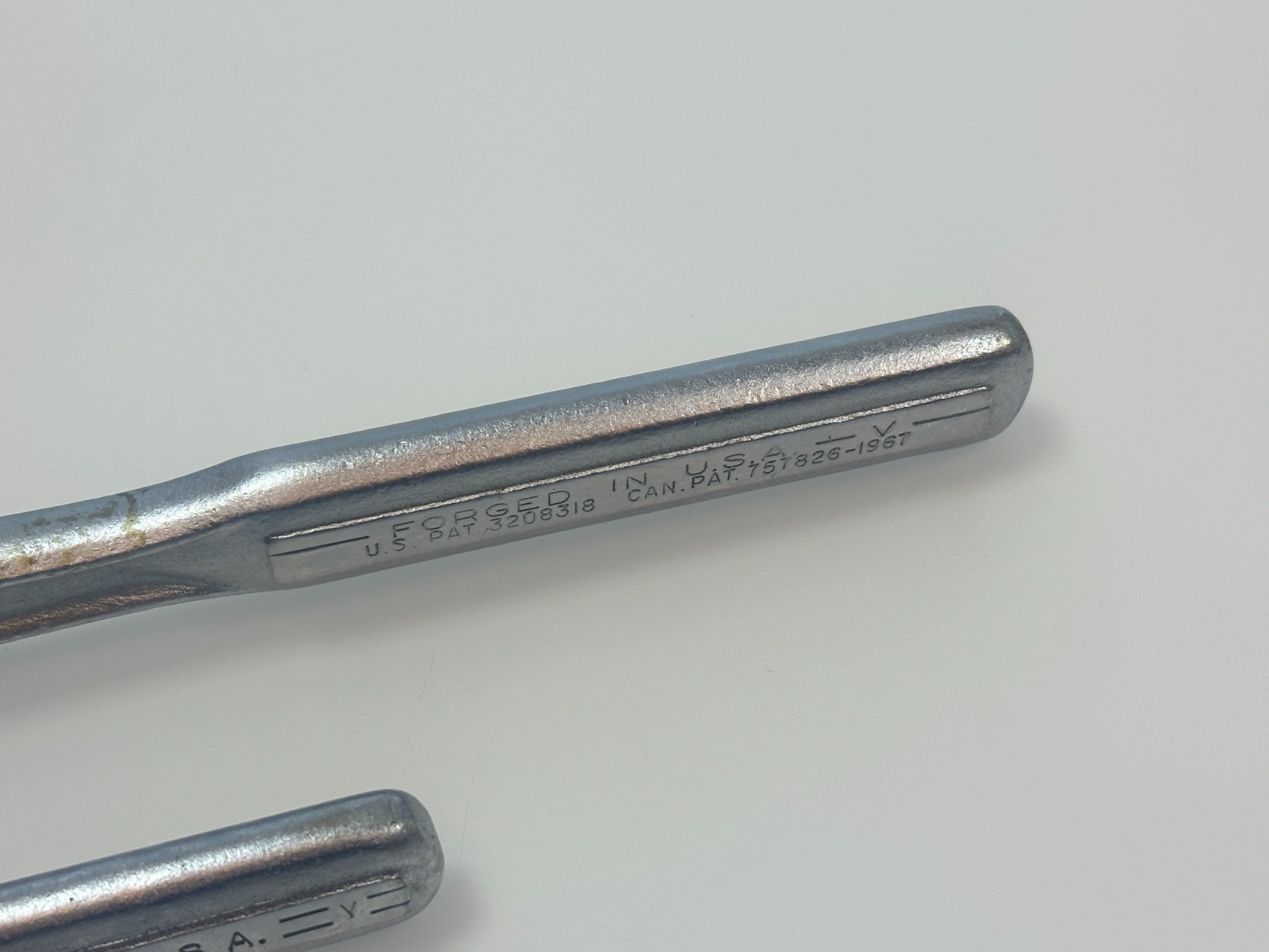 🇺🇸 Craftsman Tools USA 2pc V Series 1/2″ & 3/8″ Drive Ratchet Set w/ Oil Ports