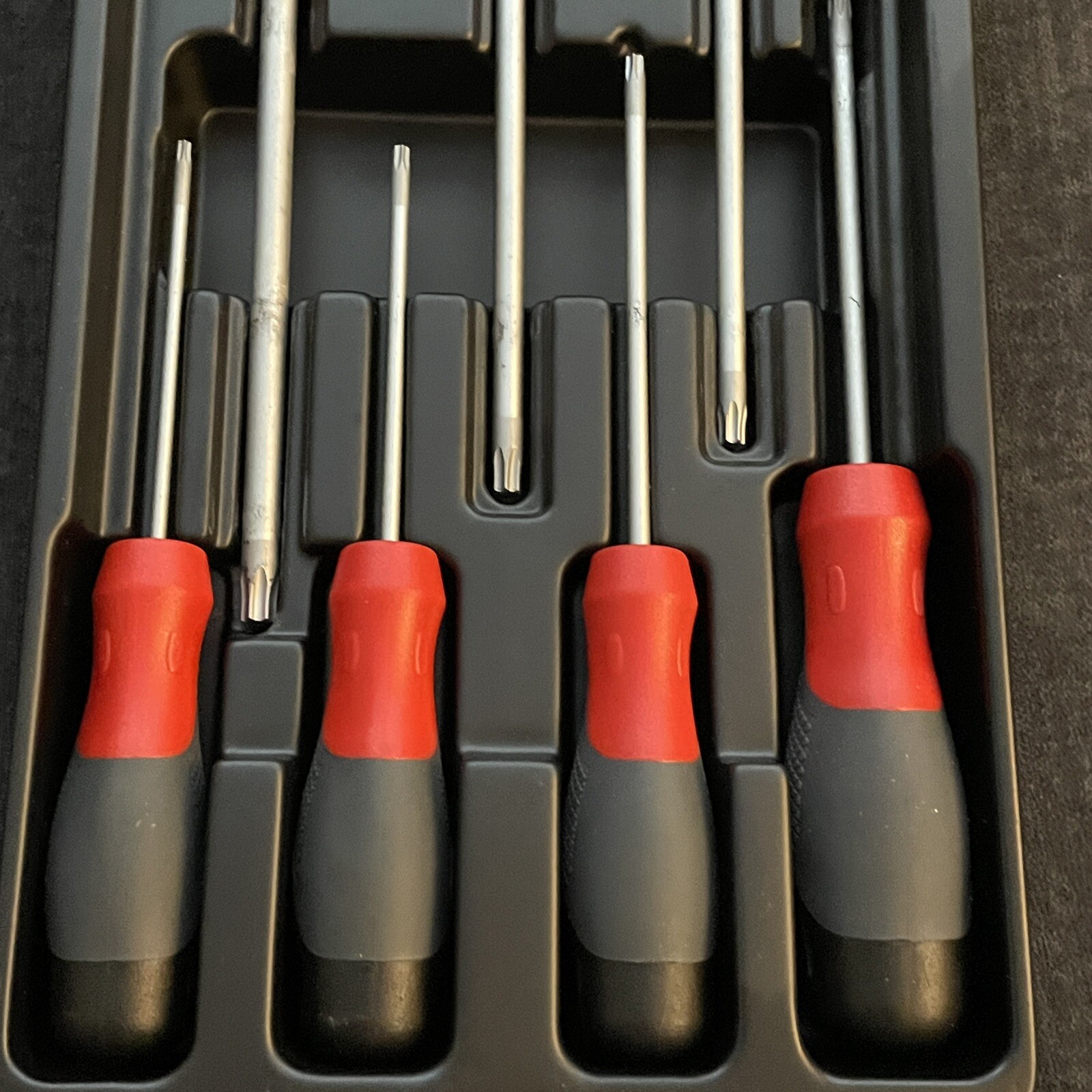 URREA JDTT7 – 7 Pieces Trimaterial Handle TORX Screwdrivers Set in Tray