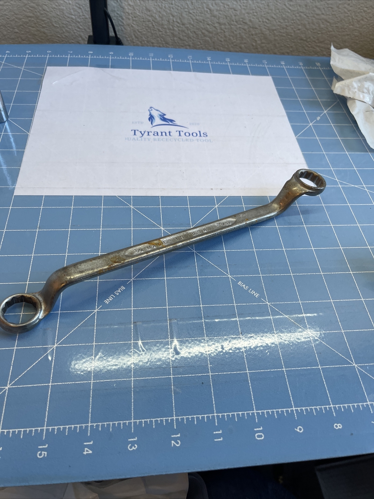 VintAge USA No. 914 3/4in. X 25/32in. Double Box End Offset Wrench Forged Steel