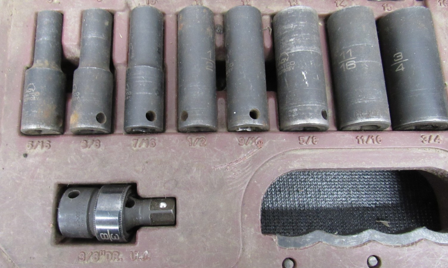 Matco SBP426V 3/8″ Dr 42pc SAE & Metric 6Pt Standard & Deep Impact Socket READ
