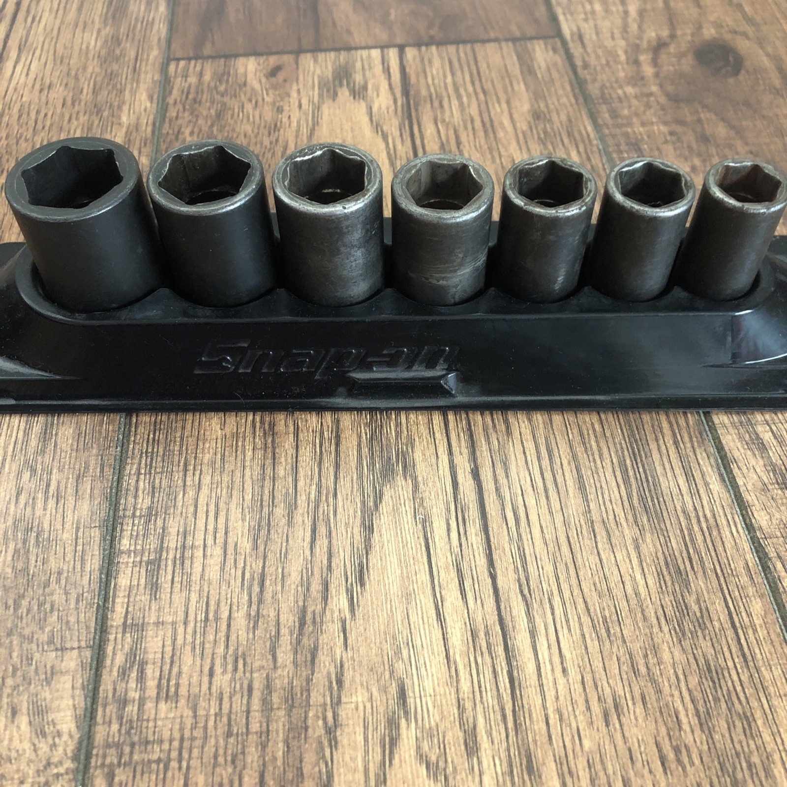 Snap On 12 pc 1/2″ Drive Metric Semi-Deep Impact Socket Set (15-27mm) 312IMMS