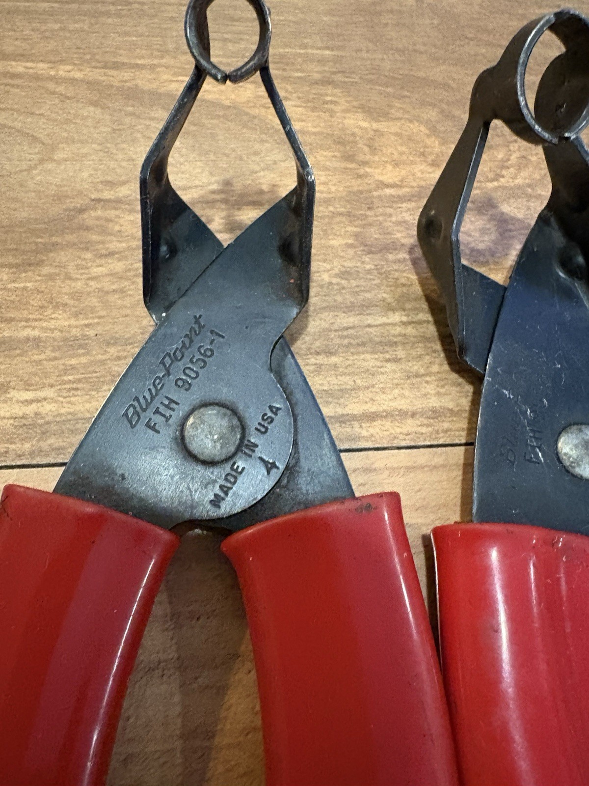 Blue Point FIH9055-1, 9055-2, 9056-1,9056-2 Fuel Line Disconnect Pliers