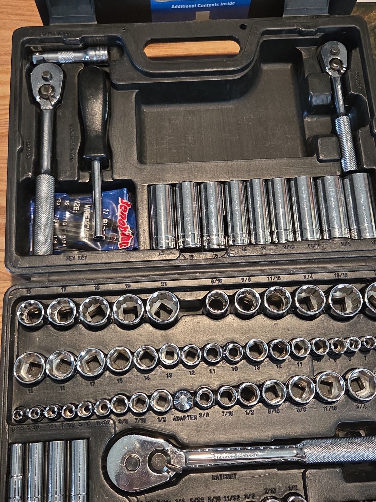 Benchtop 100 Piece Mechanics Tool Socket Set 1/4” 3/8” 1/2” Drive Metric & SAE