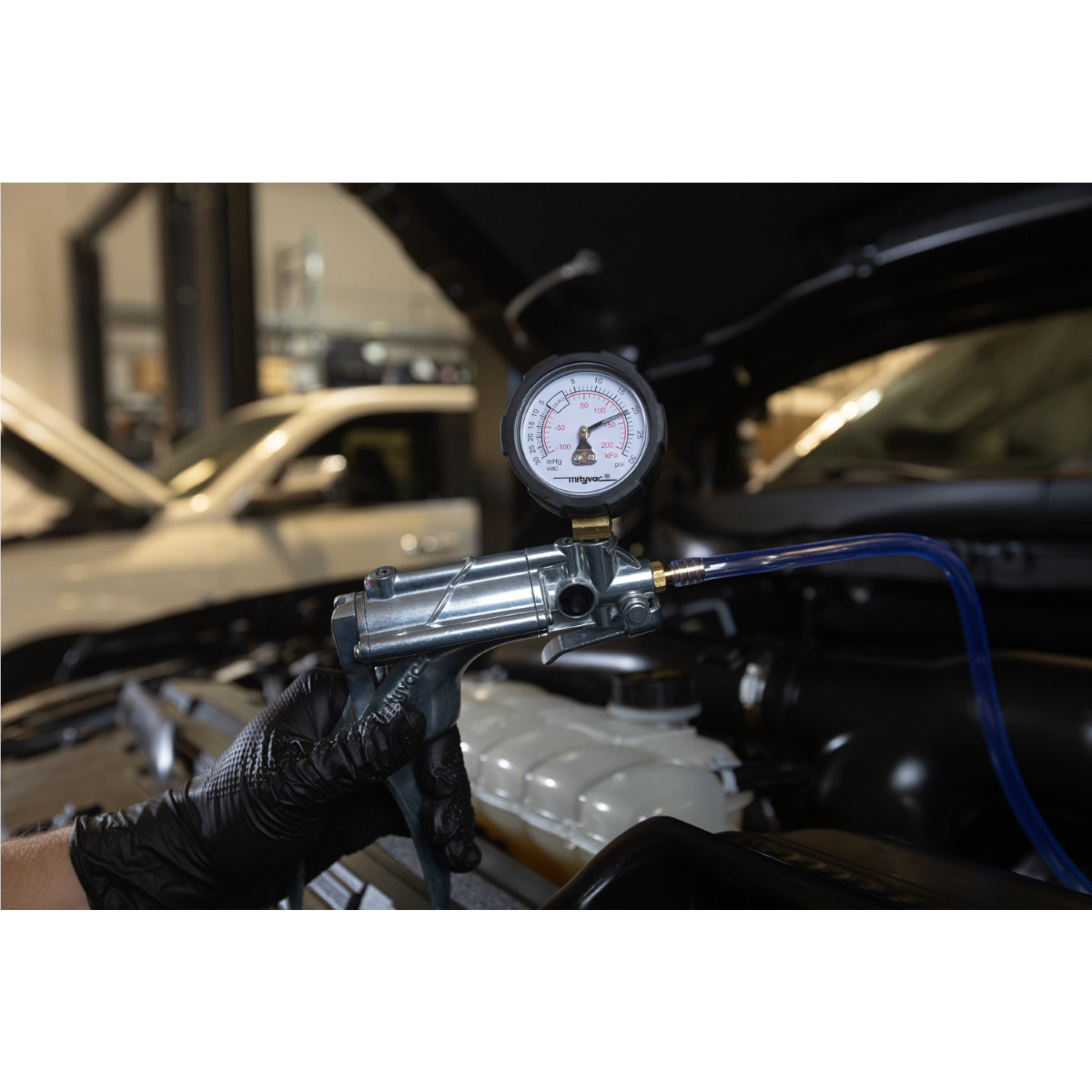 Mityvac MV8510 Silverline Elite Hand Brake/Clutch Bleeding Vacuum/Pressure Pump