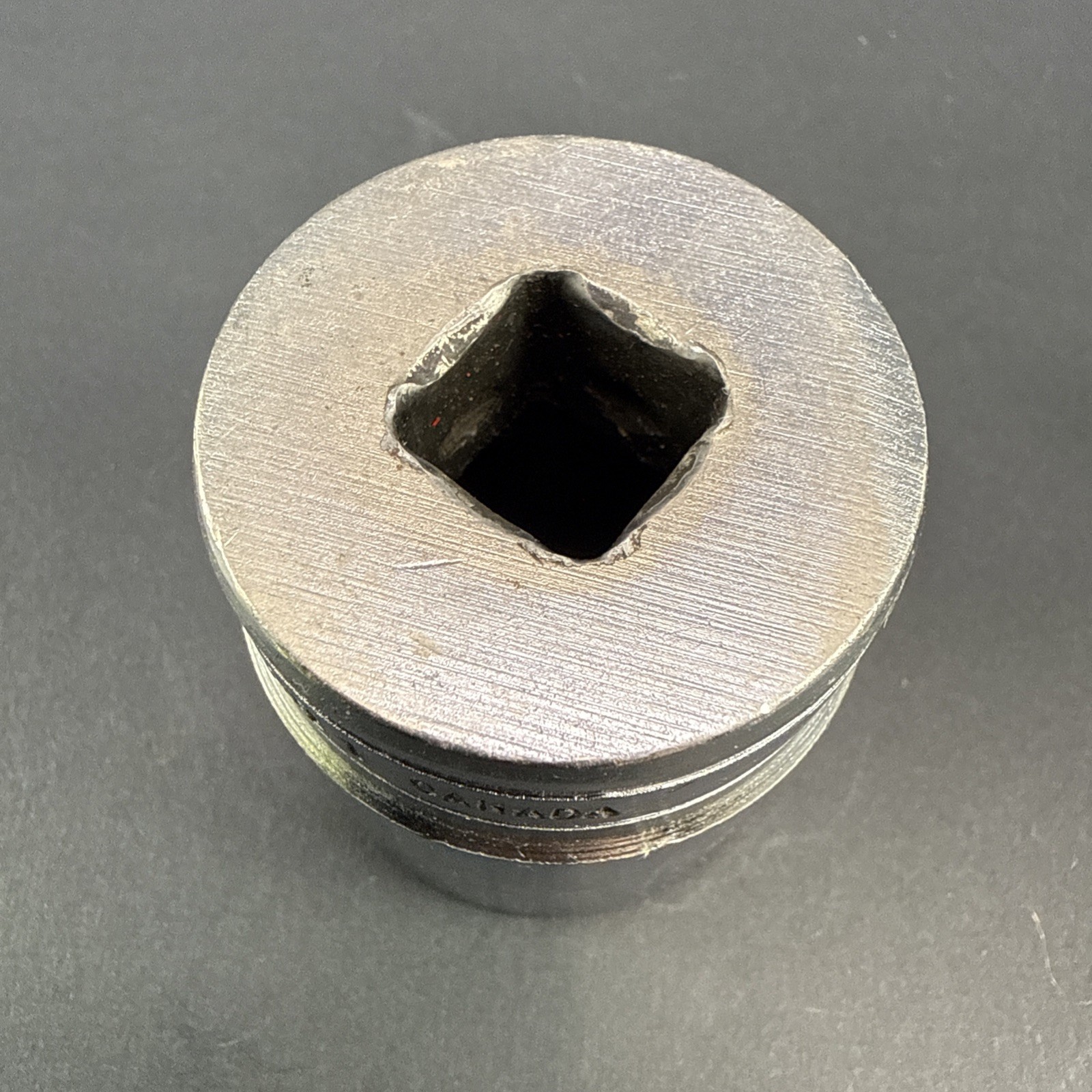 Snap On SW381 1/2″ Drive 12 Point 1-3/16″ Shallow Socket