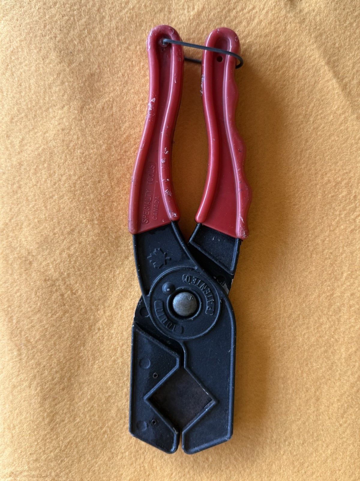 Specialty Tools Hose & Tubing Multi Cutter Made In Canada Red Handle
