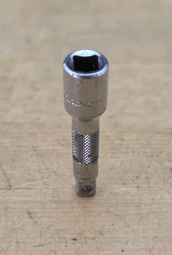 Snap On TMXK2 – 1/4″ Drive 2″ Long Knurled Friction Ball Extension Ships Free