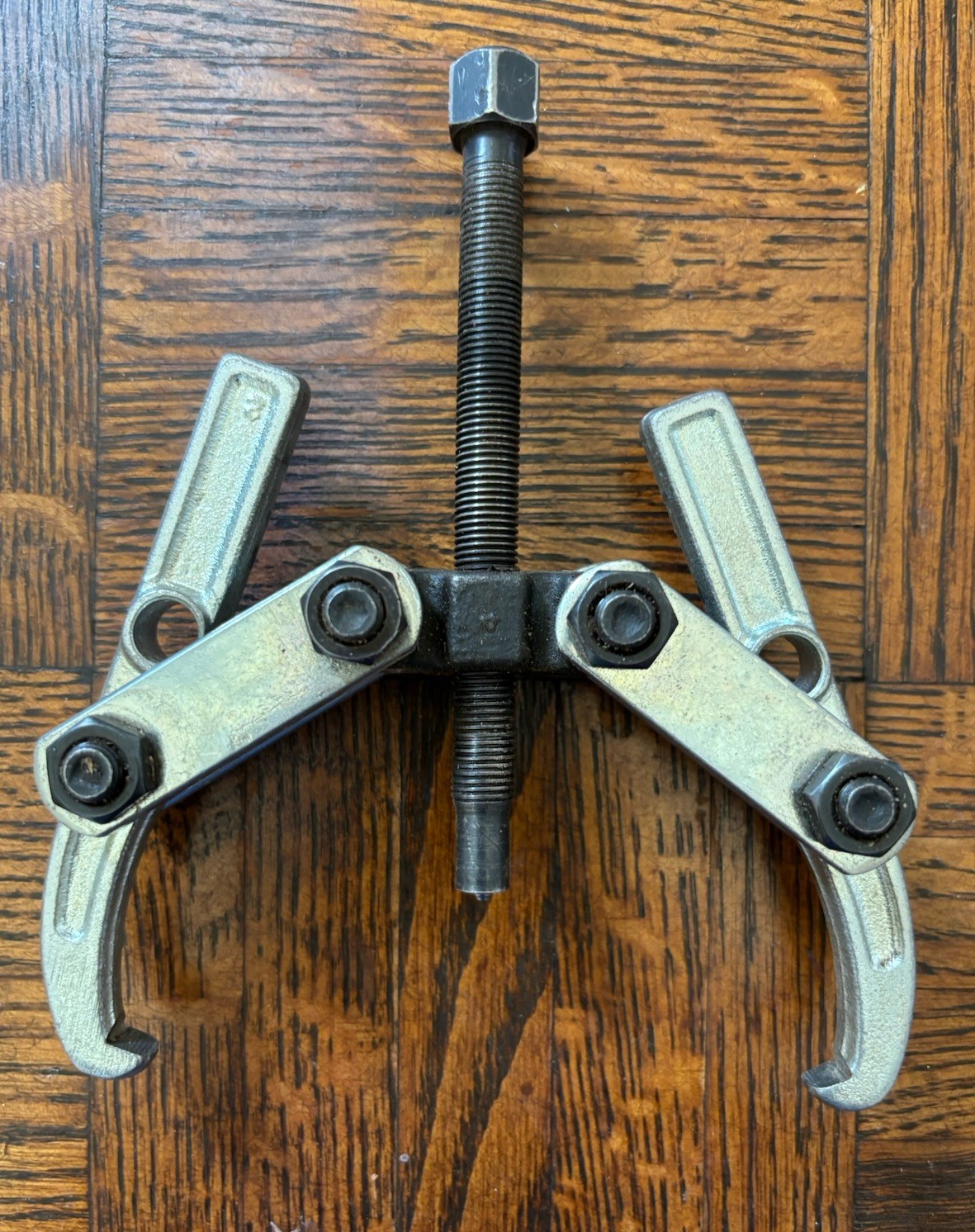 Rimac 2004 Two-Jaw Gear Puller